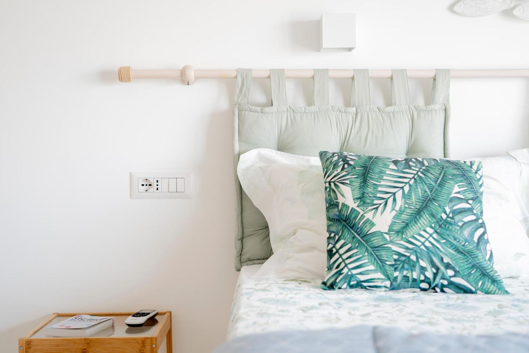 Eos Sea View Apartments Syracuse ภายนอก รูปภาพ